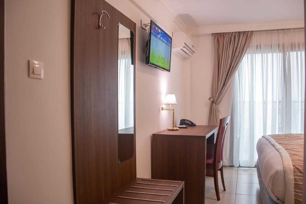 Faya Hotel Ντουάλα Εξωτερικό φωτογραφία